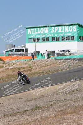 media/Apr-20-2025-AHRMA (Sun) [[393a79c373]]/Race/Group 11 early race/Turn 4b/